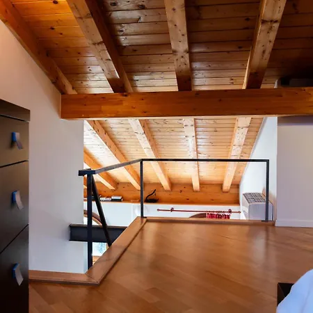 Garda View House - 1min From - Wifi - Ac トスコラーノ・マデルノ