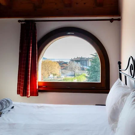 アパート Garda View House - 1min From - Wifi - Ac トスコラーノ・マデルノ